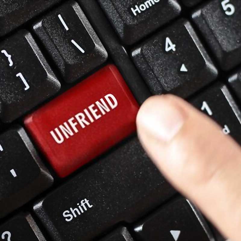 facebook unfriend button on keyboard 1