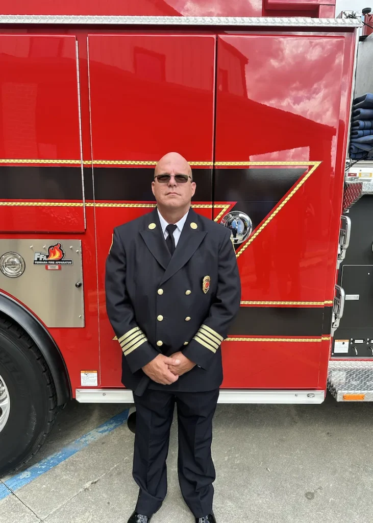 clint in dress uniform 3